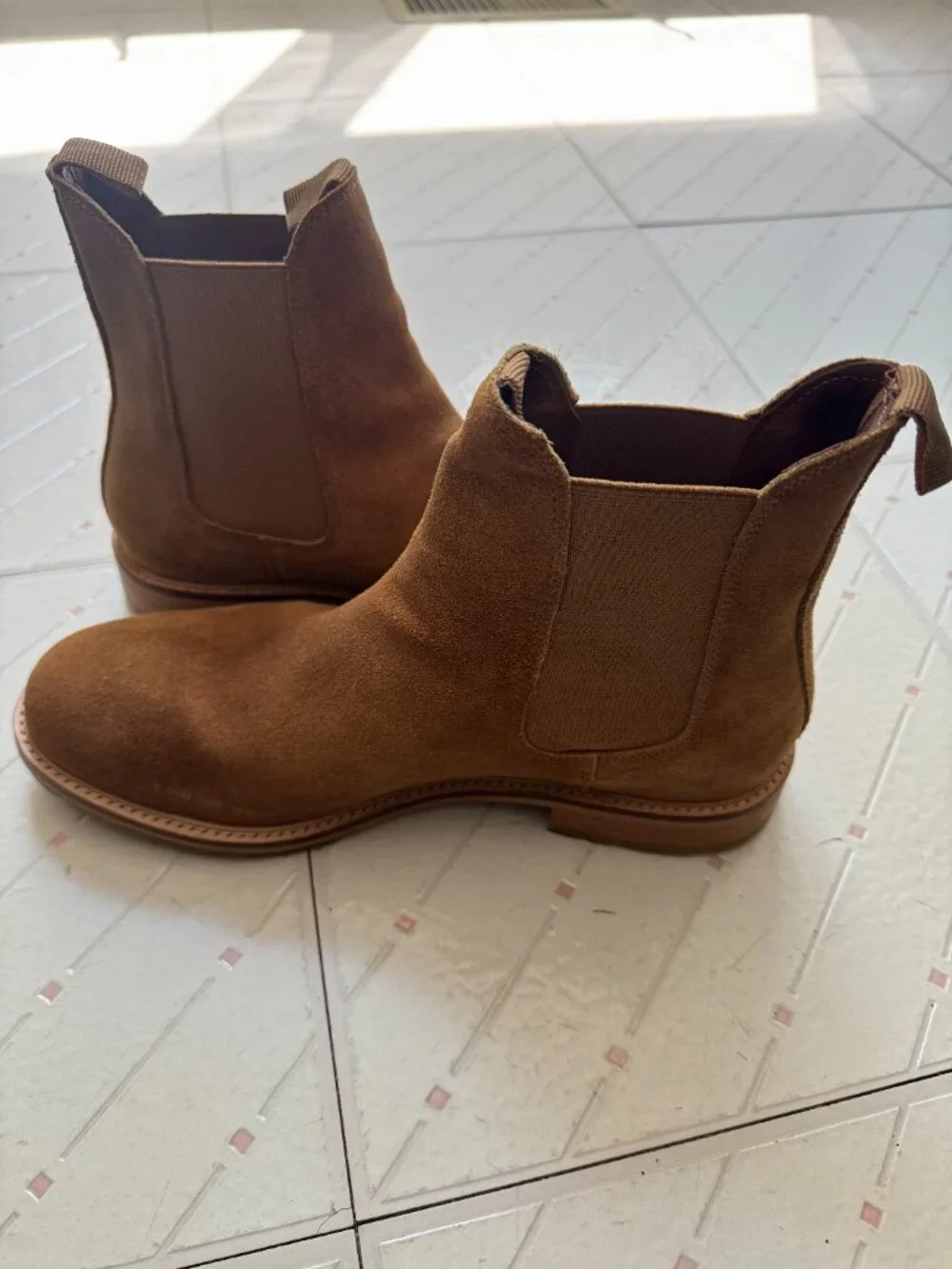 Shoe the Bear tan suede men's Chelsea boots SZ43